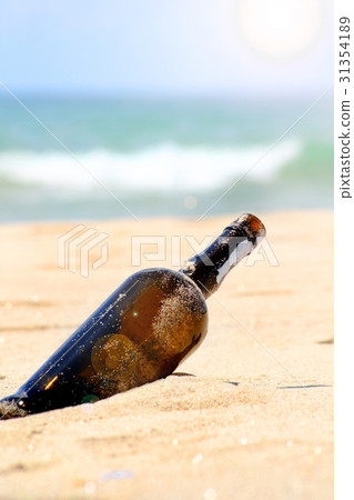 Lost bottle 31354189