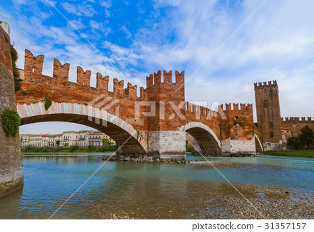 Ponte Pietra bridge in Verona - Italy Ponte Pietra bridge in Verona - Italy 31357157