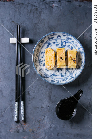 Japanese Rolled Omelette Tamagoyaki 31358532