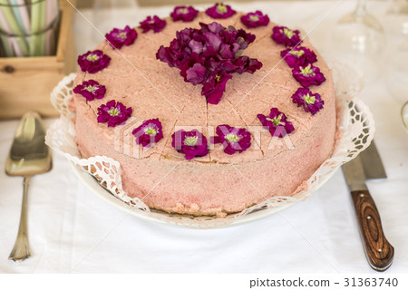 Close up Wedding or birthday cream cake with Close up Wedding or birthday cream cake with 31363740