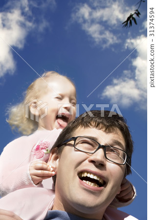 Little girl with her father 31374594