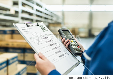 Warehouse image 31377110