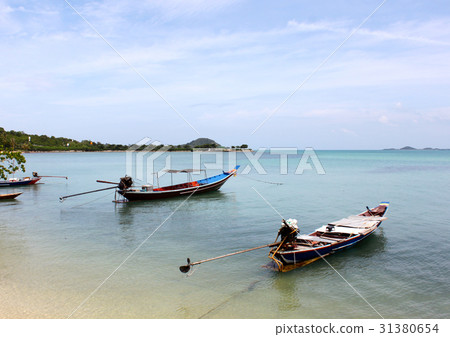 Scenic views of the coastline of island Koh Samui 31380654