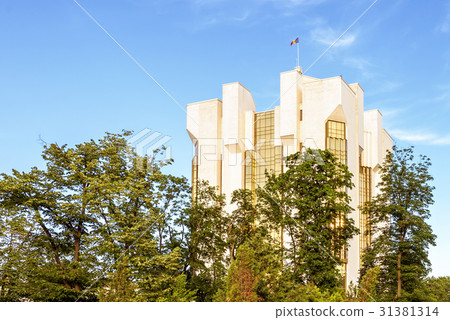 Tall white and golden presidency office Tall white and golden presidency office 31381314