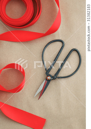 Preparing for the packaging of gifts. Black Preparing for the packaging of gifts. Black 31382183