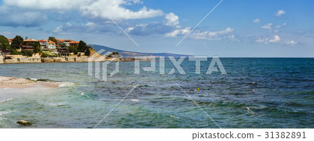 Panoramic picturesque seascape. 31382891
