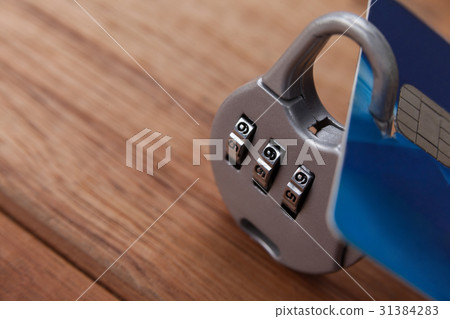 Smart card protected with number lock 31384283