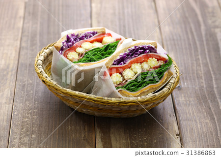 Super thick sandwich 31386863