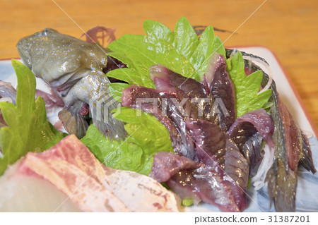 Mushroomsu sashimi Mushroomsu sashimi 31387201