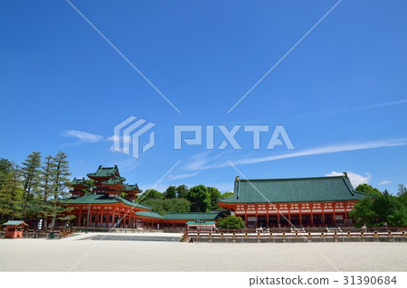 Heian Shrine Great Pole Hakutakaro 31390684