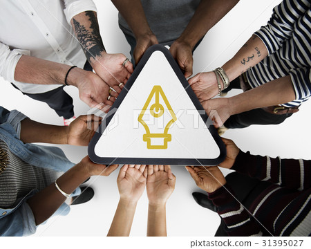 Ink pen icon symbol with people studio shoot Ink pen icon symbol with people studio shoot 31395027