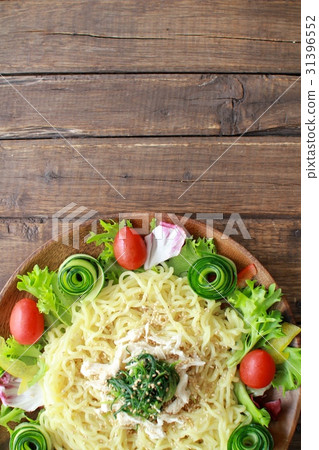 里斯沙拉 冷拉麵 拉麵沙拉 31396552