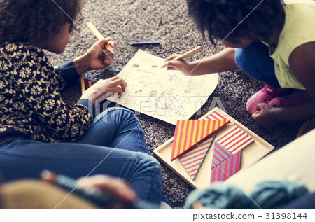 African Descent Family House Home Resting Living African Descent Family House Home Resting Living 31398144