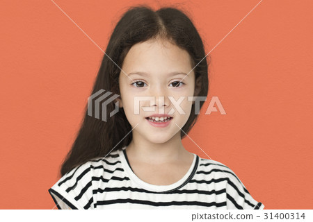 Little Girl Smile Face Expression Studio Portriat Little Girl Smile Face Expression Studio Portriat 31400314