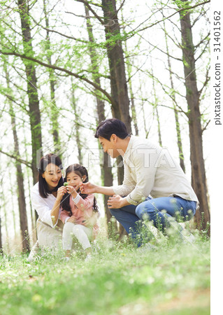 Happy family of three 31401562
