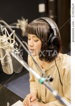 女錄音 女錄音 31402624