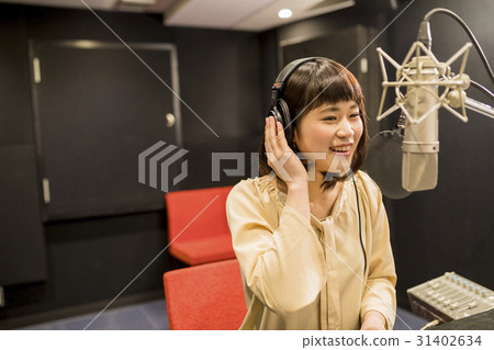女錄音 女錄音 31402634