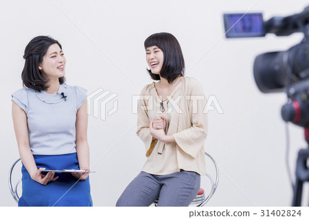 女子安娜採訪施法者 31402824