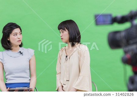 女子安娜採訪施法者 31402826