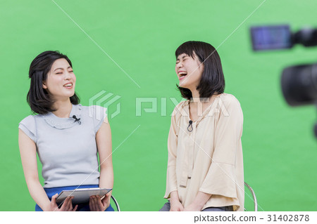 Women's Ana Interview Caster 31402878