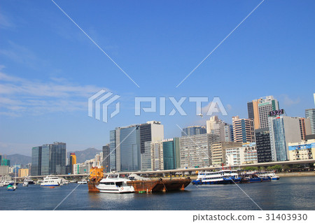 Typhoon Shelter at 2017 with kwun tong Typhoon Shelter at 2017 with kwun tong 31403930