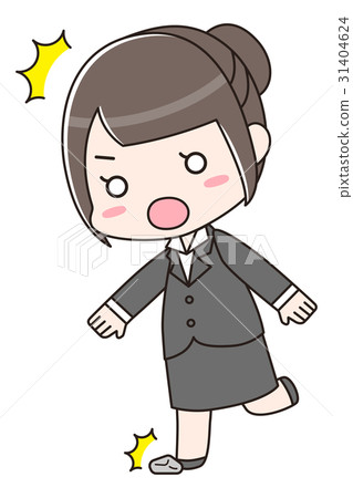 一個女人穿著西裝在鵝卵石上絆倒 一個女人穿著西裝在鵝卵石上絆倒 31404624