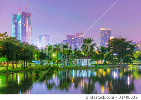 Night view of Chatuchak park 31406339