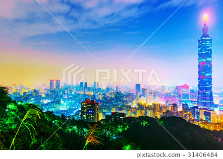 View of Taipei at night with the 101 building 31406484