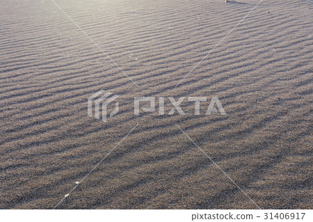 Sandy beach at dusk Sandy beach at dusk 31406917