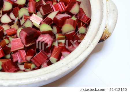 Rhubarb 31412150