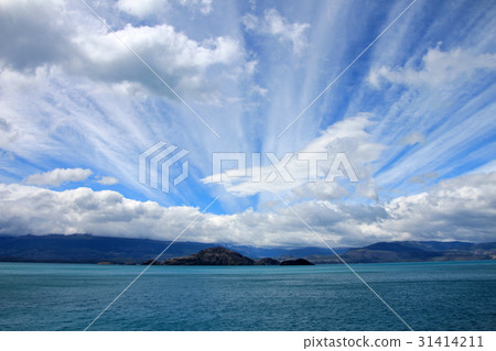General Carrera Lake, Patagonia, Chile General Carrera Lake, Patagonia, Chile 31414211