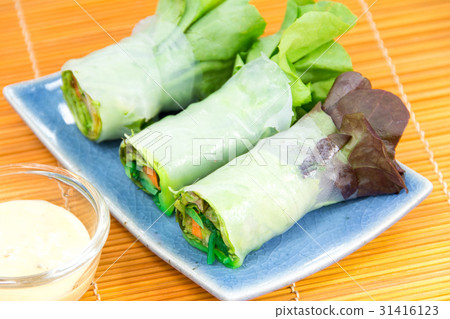Vegetable Salad Roll on plate Vegetable Salad Roll on plate 31416123