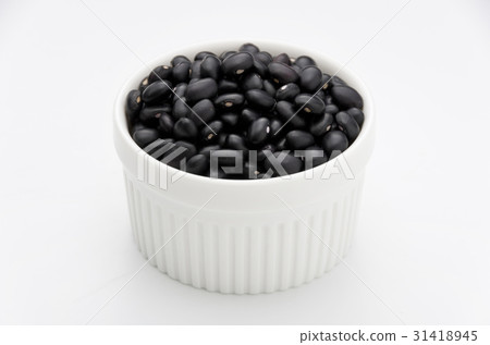 Black bean (cowpea) in Okinawa Miyakojima 31418945
