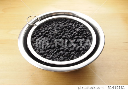 宮古島的黑豆用水(豇豆)歸還 宮古島的黑豆用水(豇豆)歸還 31419181