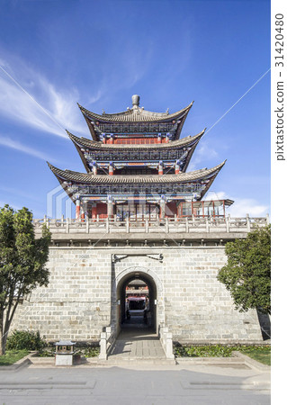Dali ancient gate in old town , Yunnan, China 31420480
