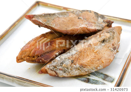 Bones of bonito 31420973