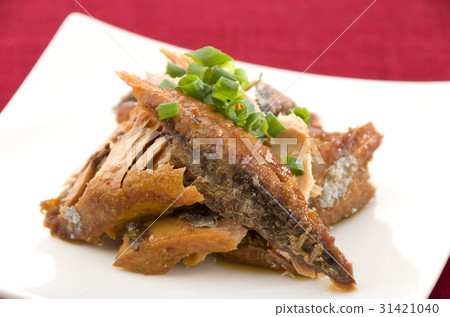 Bones of bonito Bones of bonito 31421040