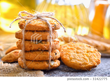 Chocolate chip cookies Chocolate chip cookies 31422775