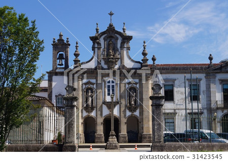 Hospital of former nobility hall of Guimarance 31423545