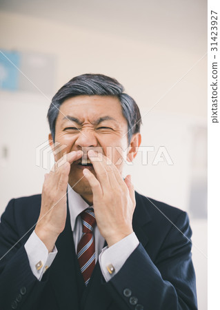 cary, cavity, decayed tooth 31423927