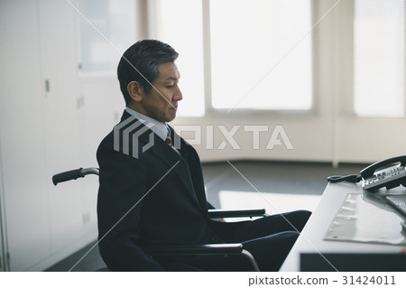 前輩 辦公室 公司 31424011