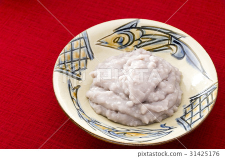 Turnmium rinkas(芋頭飯糰) Turnmium rinkas(芋頭飯糰) 31425176