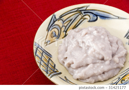 Turnmium rinkas(芋頭飯糰) Turnmium rinkas(芋頭飯糰) 31425177