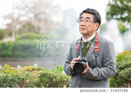 Senior camera photography 31425586