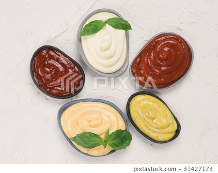 classic sauces set on white concrete background 31427173