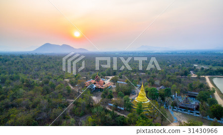 Pupet show in Kanchanaburi 31430966