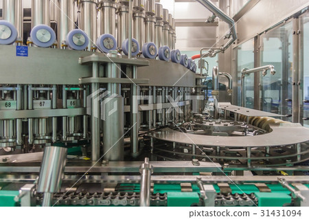 Filling machine for filling of liquid food product 31431094