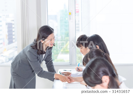 Student, classroom, study cram school 31431657