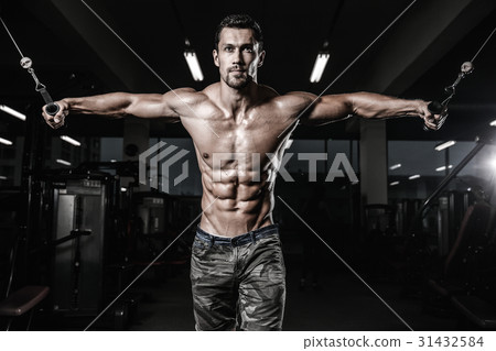 Brutal caucasian handsome fitness men on diet training chest pum Brutal caucasian handsome fitness men on diet training chest pum 31432584