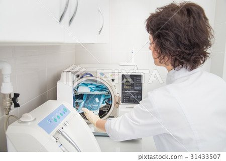 Denatal assistant using Sterilization systems Denatal assistant using Sterilization systems 31433507